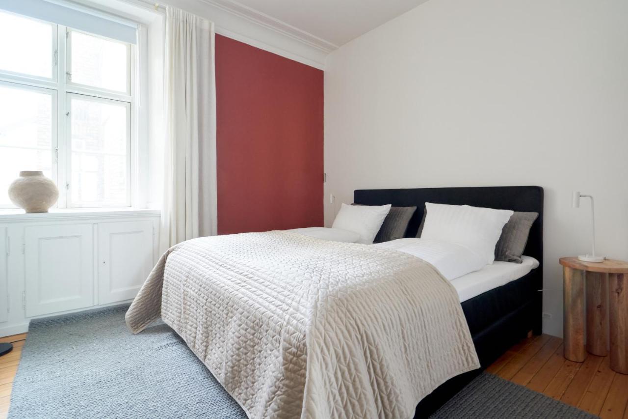 Famous Lakes Apt - City Central Copenhagen Exterior photo