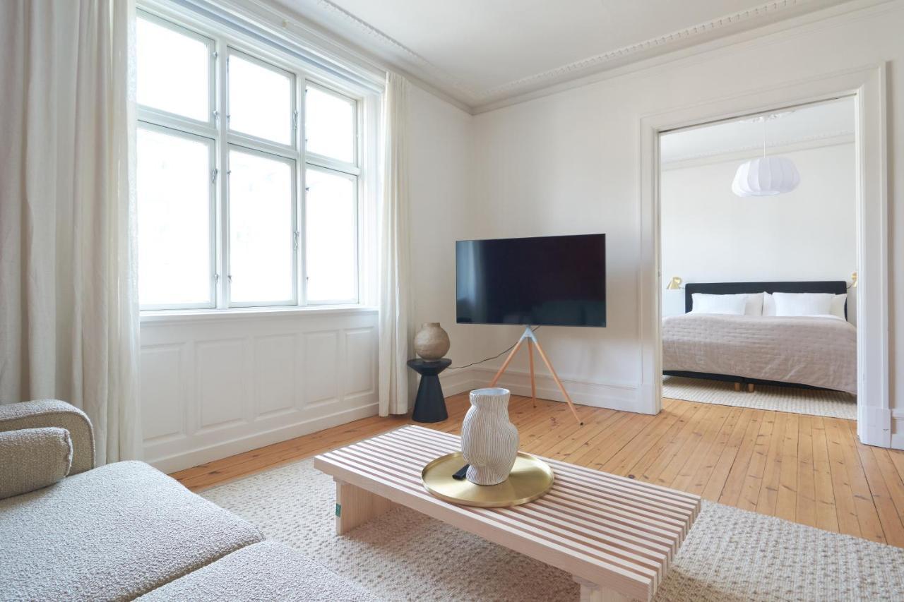 Famous Lakes Apt - City Central Copenhagen Exterior photo